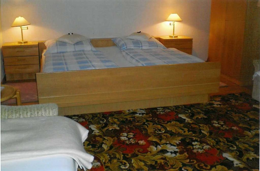 Privatzimmer Lichter Freiburg im Breisgau Exterior foto